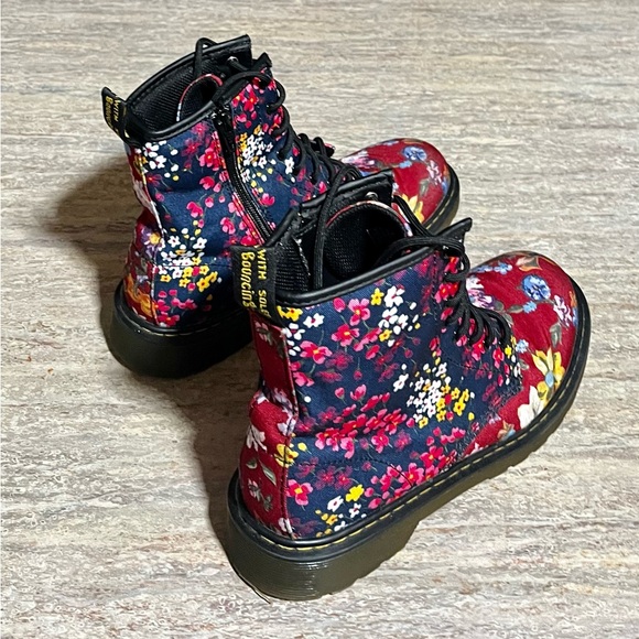 Dr. Martens Delaney floral multicolored ankle combat boits - Picture 3 of 16